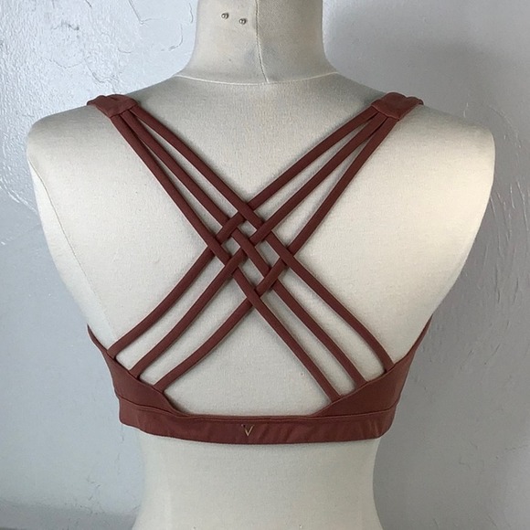 Victoria’s Secret multiple back crosses non padded bralette size Medium EUC - Picture 1 of 12